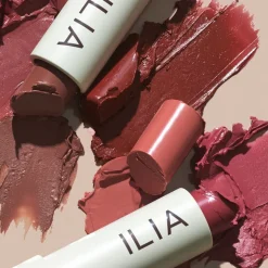 Balmy Tint Hydrating Lip Balm