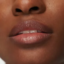 Baume Embrace Melting Lip Colour