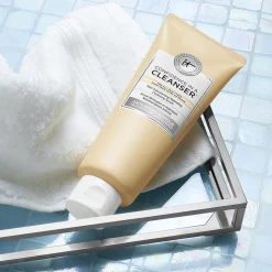 Confidence In A Cleanser 148ML