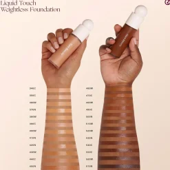 Liquid Touch Weightless Foundation