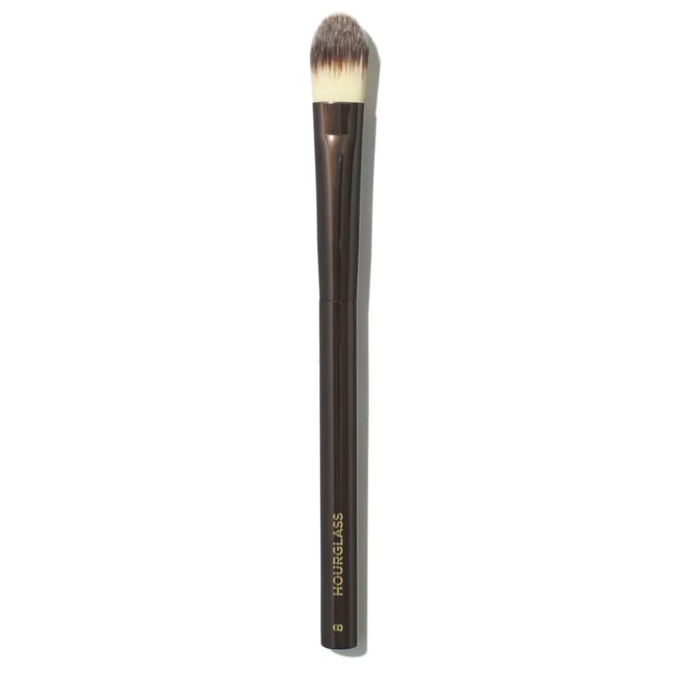 Medium Classic Shadow Brush