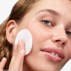 Milky Oil Dual-Phase Waterproof Makeup Remover
