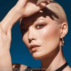 Total Seduction Eyeshadow Stick