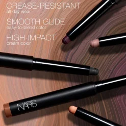 Total Seduction Eyeshadow Stick